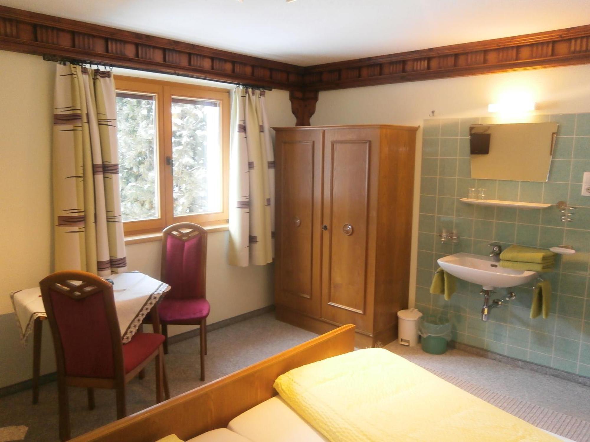 Haus Christopherus Pettneu am Arlberg Kamer foto